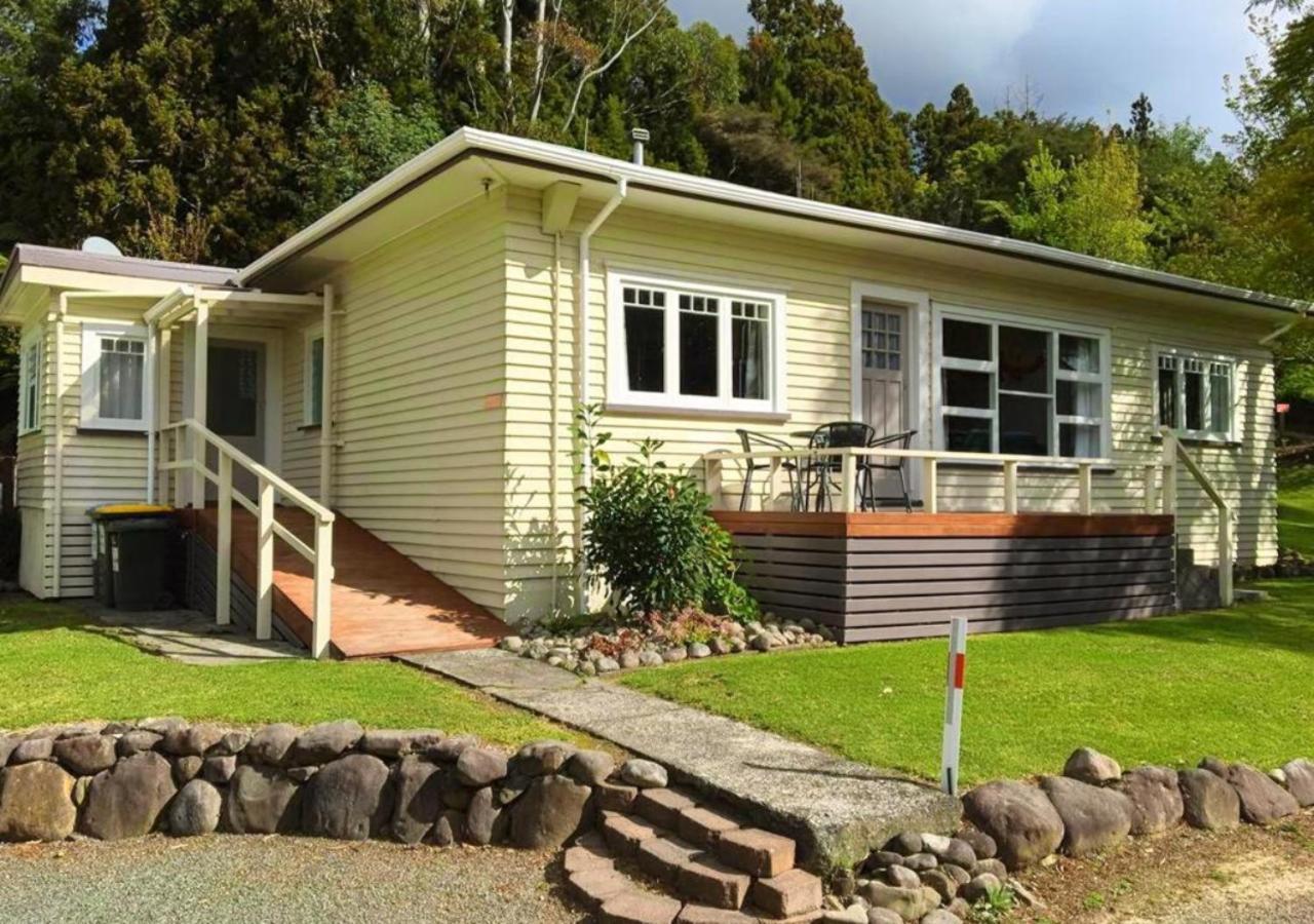 Sapphire Springs Holiday Park And Thermal Pools Katikati Eksteriør bilde