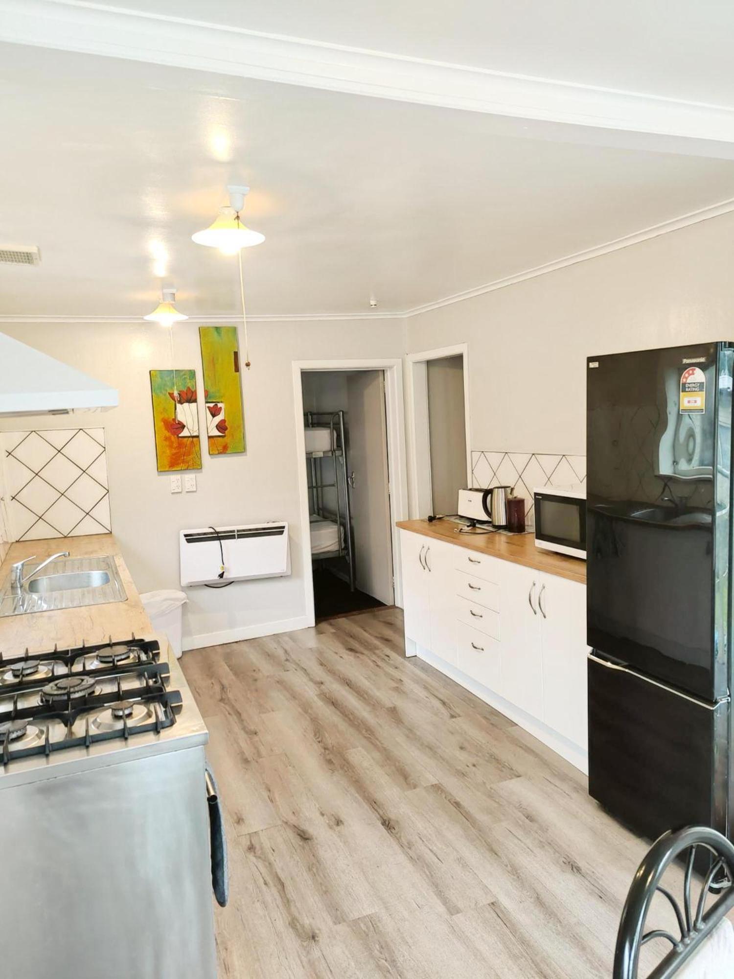 Sapphire Springs Holiday Park And Thermal Pools Katikati Eksteriør bilde